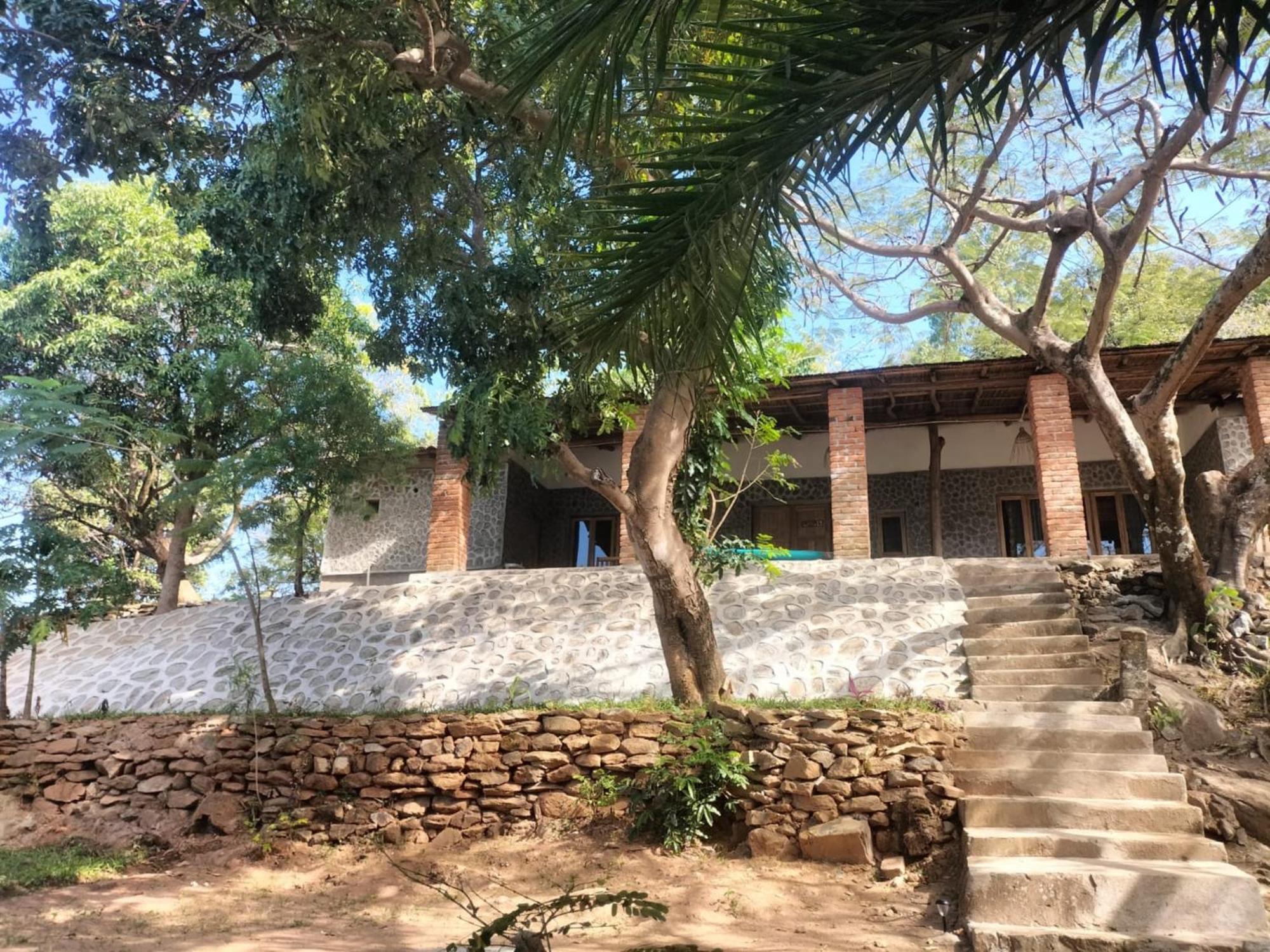 Soul Rebel Lodge & Backpackers Nkhata Bay Eksteriør billede